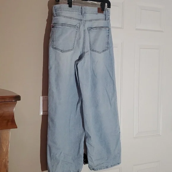 Urban Outfitters BDG Jeans - Picture 2 of 4